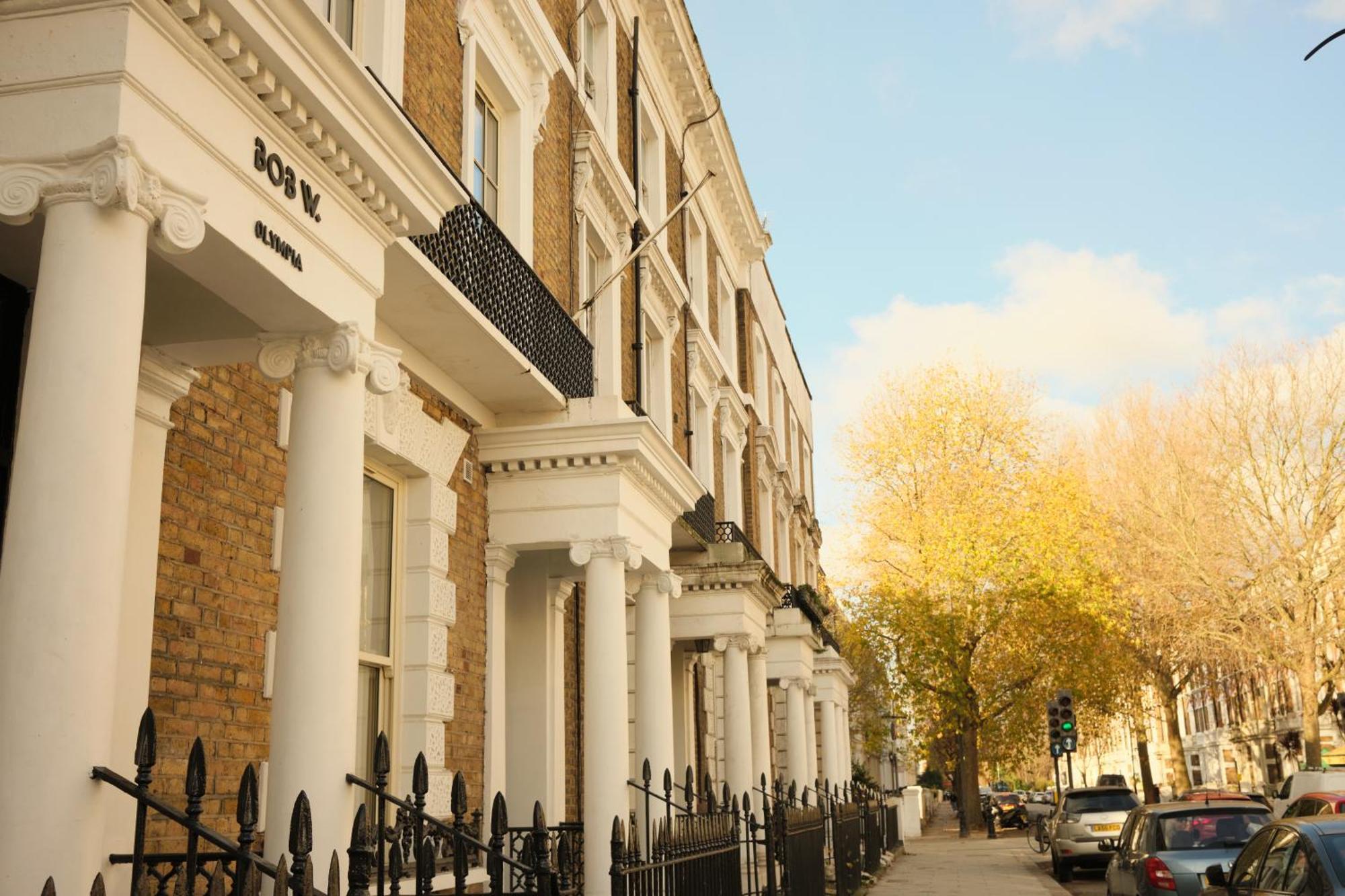 Bob W London Olympia Hotel Exterior foto